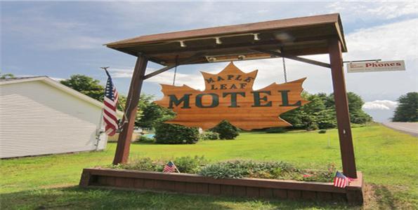 Maple Leaf Motel Schroon Lake Exterior foto