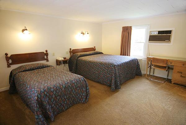 Maple Leaf Motel Schroon Lake Zimmer foto